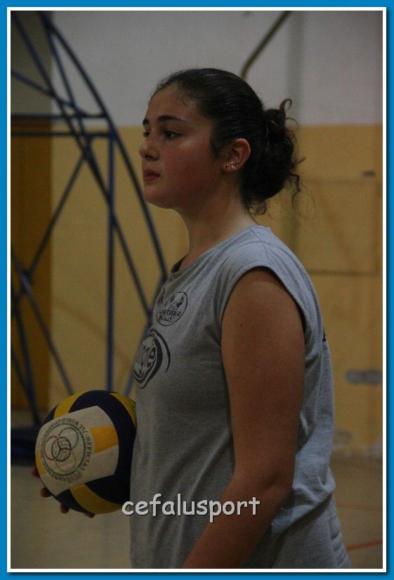 121144 volley 009_tn.jpg